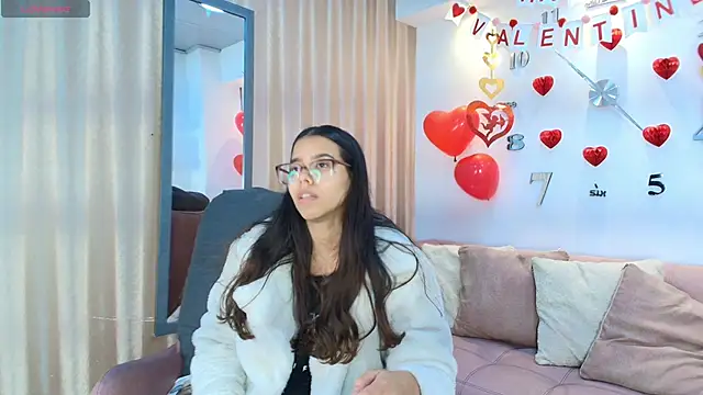 Luna Millers online show from February 18, 2026, 3:48 am