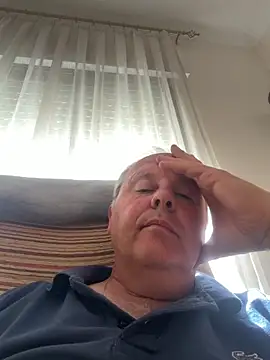 Snapshot of YachtCaptain10 chatting on April 27, 2026, 8:56 am YachtCaptain10 online show from April 27, 2026, 8:56 am