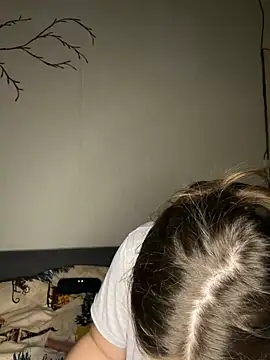 AlyaX X online show from February 2, 2026, 2:38 pm