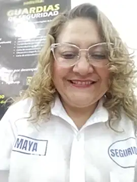 Snapshot of JULIETA_21- chatting on July 2, 2026, 4:35 pm JULIETA 21- online show from July 2, 2026, 4:35 pm