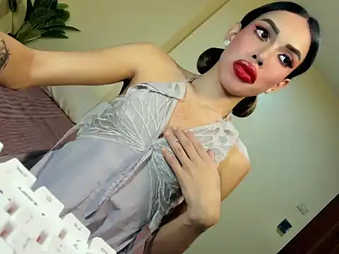 Snapshot of tiffanymers chatting on February 4, 2026, 4:02 pm tiffanymers online show from February 4, 2026, 4:02 pm