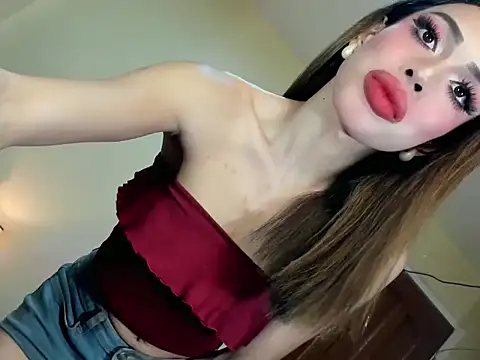 Snapshot of tiffanymers chatting on February 7, 2026, 2:08 am tiffanymers online show from February 7, 2026, 2:08 am