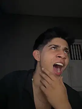 Snapshot of Thiago_Olsen chatting on February 5, 2026, 11:17 am Thiago Olsen online show from February 5, 2026, 11:17 am