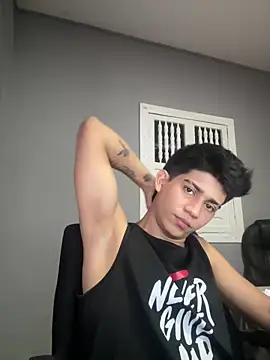 Snapshot of Thiago_Olsen chatting on February 11, 2026, 5:29 am Thiago Olsen online show from February 11, 2026, 5:29 am