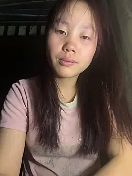 kekely online show from March 18, 2026, 8:53 pm