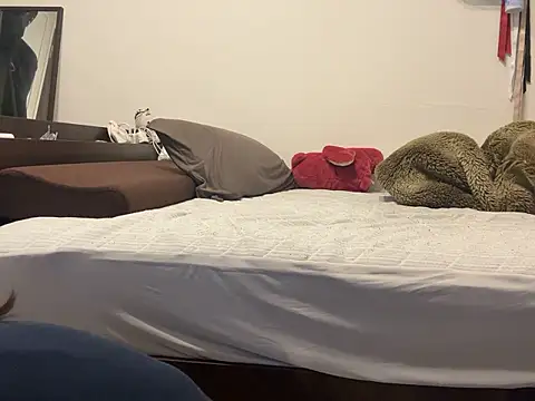 Snapshot of -rio-chan chatting on March 3, 2026, 6:42 am -rio-chan online show from March 3, 2026, 6:42 am