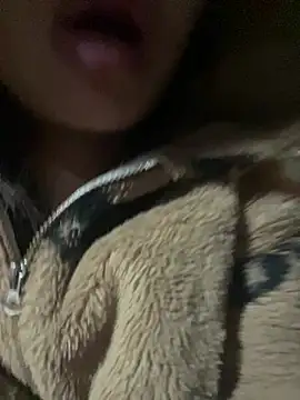 Violin xue online show from February 12, 2026, 7:41 am