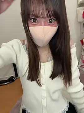 Snapshot of momo_mm chatting on June 10, 2026, 2:02 am momo mm online show from June 10, 2026, 2:02 am