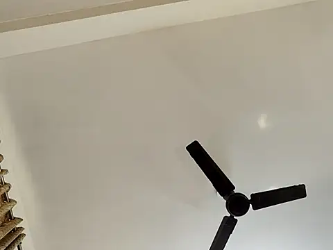 Curvy Simran online show from February 28, 2026, 9:20 am