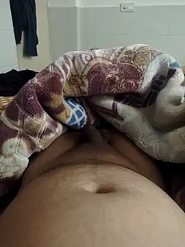 Curvy Simran online show from February 22, 2026, 9:38 pm