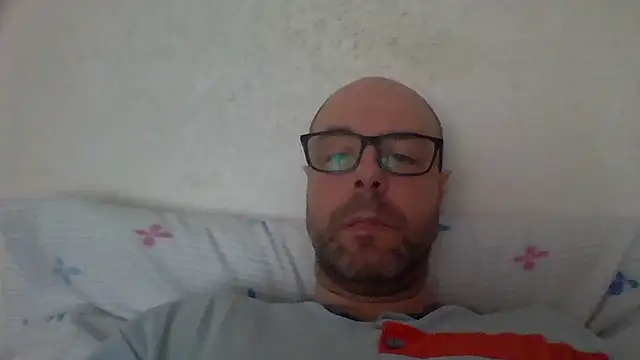 Snapshot of AlexRue chatting on March 20, 2026, 11:33 am AlexRue online show from March 20, 2026, 11:33 am
