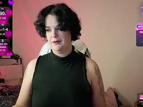 Snapshot of lunatigre4 chatting on February 20, 2026, 3:14 pm lunatigre4 online show from February 20, 2026, 3:14 pm