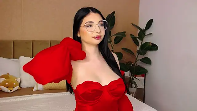 Snapshot of BellaHere chatting on June 23, 2026, 6:44 am BellaHere online show from June 23, 2026, 6:44 am