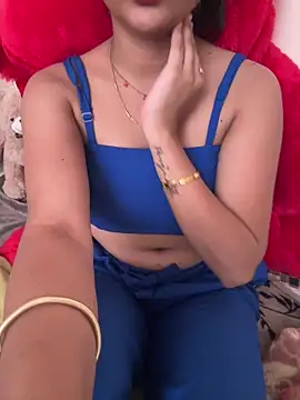 kavyababy00 online show from March 1, 2026, 9:42 am