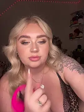 TwoWayT xx online show from February 8, 2026, 12:30 am