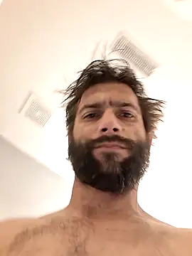 Snapshot of TrndSettr chatting on February 16, 2026, 11:46 pm TrndSettr online show from February 16, 2026, 11:46 pm