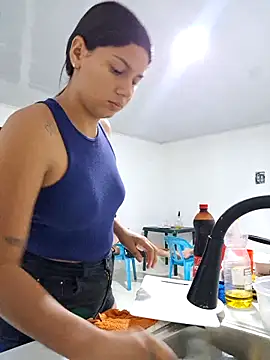 Snapshot of Cris18sexy chatting on February 12, 2026, 11:04 pm Cris18sexy online show from February 12, 2026, 11:04 pm