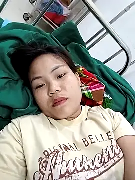 Snapshot of Beeio_diaeo chatting on March 1, 2026, 11:10 am Beeio diaeo online show from March 1, 2026, 11:10 am