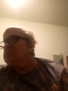 Snapshot of SusanStar874 chatting on February 9, 2026, 6:39 pm SusanStar874 online show from February 9, 2026, 6:39 pm