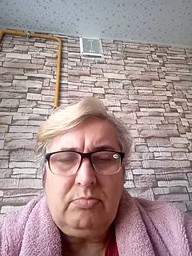 Snapshot of SusanStar874 chatting on February 17, 2026, 10:12 am SusanStar874 online show from February 17, 2026, 10:12 am