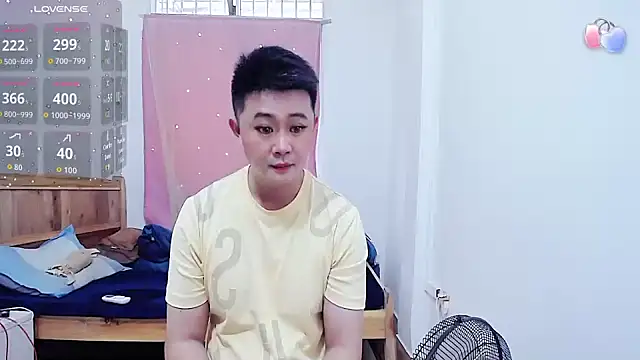 wwwhh777 online show from April 7, 2026, 6:26 am