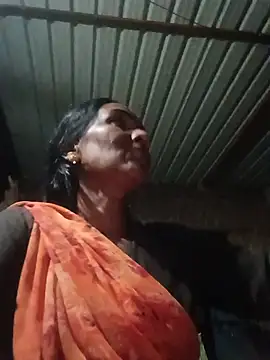 Muskan44s online show from August 7, 2026, 2:12 pm