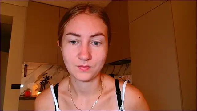 BluueSilk online show from October 29, 2025, 5:50 am