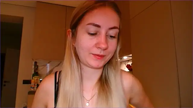 BluueSilk online show from February 13, 2026, 6:46 am