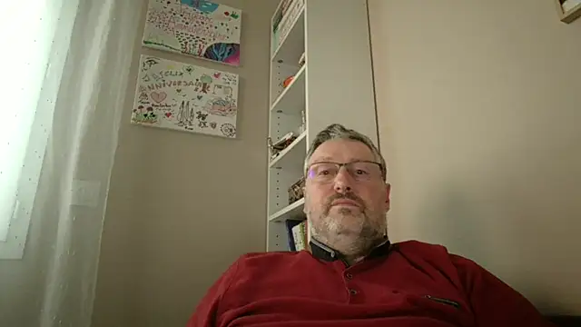 doudou310 online show from February 22, 2026, 4:19 pm