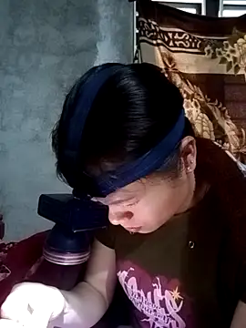 Snapshot of l_kiss chatting on February 18, 2026, 1:14 am l kiss online show from February 18, 2026, 1:14 am