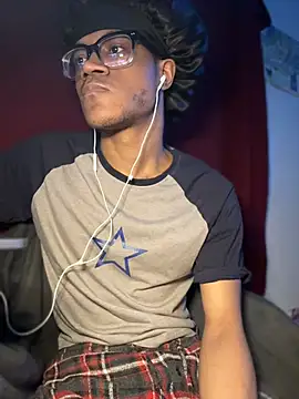 vexahleah online show from April 8, 2026, 4:03 am