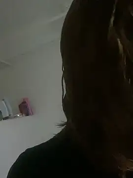 Snapshot of casal_atrevido chatting on July 9, 2026, 2:27 pm casal atrevido online show from July 9, 2026, 2:27 pm