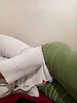 Mrjana89six online show from April 16, 2026, 9:39 pm