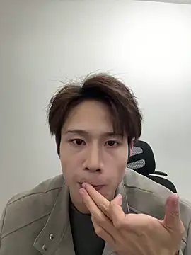 SM 004 online show from February 9, 2026, 11:08 am