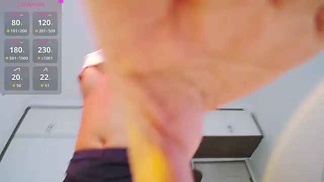 BeiBeiiiii online show from February 20, 2026, 6:26 am