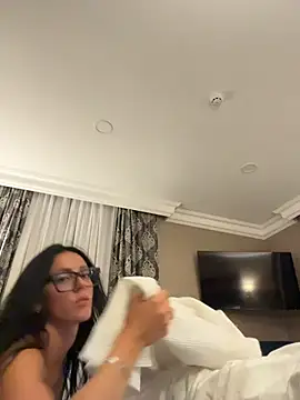 Snapshot of alibi_room chatting on July 28, 2026, 10:31 pm alibi room online show from July 28, 2026, 10:31 pm