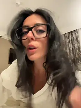 Snapshot of alibi_room chatting on July 31, 2026, 9:12 pm alibi room online show from July 31, 2026, 9:12 pm