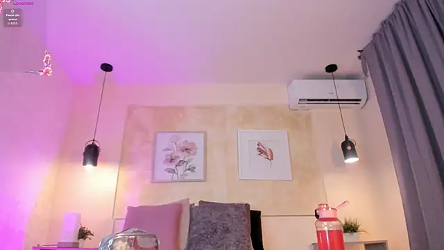 IsabellaSweet   online show from February 13, 2026, 3:50 am