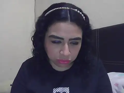 Snapshot of DalilahMx chatting on February 13, 2026, 4:40 pm DalilahMx online show from February 13, 2026, 4:40 pm