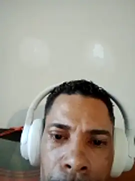 miximilian online show from March 24, 2026, 8:42 pm