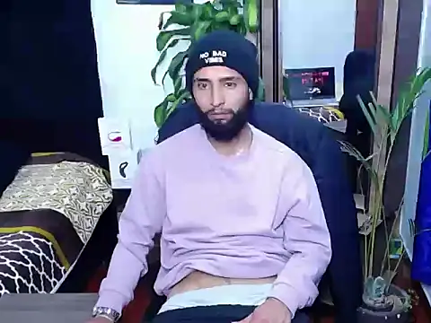  noahdiaz online show from February 21, 2026, 5:42 am