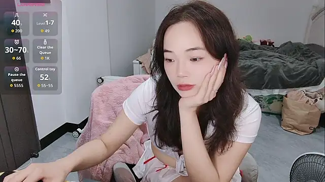 Snapshot of Eliana-ik chatting on February 14, 2026, 3:56 pm Eliana-ik online show from February 14, 2026, 3:56 pm