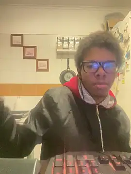 Snapshot of ELPikaPreta chatting on February 10, 2026, 1:15 am ELPikaPreta online show from February 10, 2026, 1:15 am