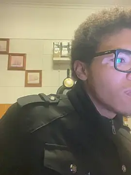 Snapshot of ELPikaPreta chatting on February 2, 2026, 2:32 am ELPikaPreta online show from February 2, 2026, 2:32 am