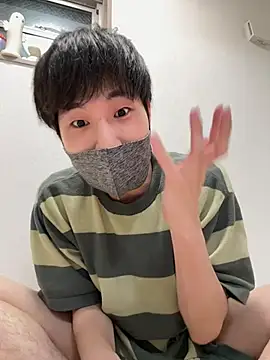 mumin08 online show from March 3, 2026, 2:24 pm