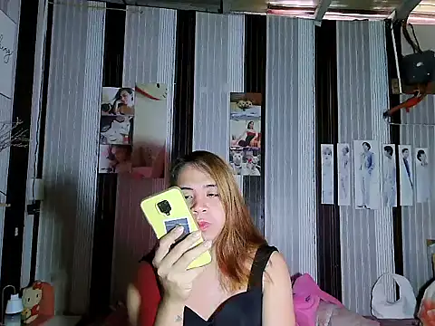 Snapshot of MistressMiyaki chatting on February 8, 2026, 4:54 am MistressMiyaki online show from February 8, 2026, 4:54 am