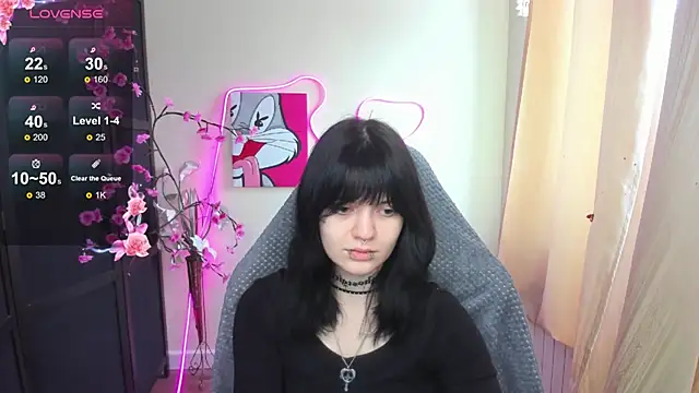 Emma Darkkk online show from February 7, 2026, 5:48 am