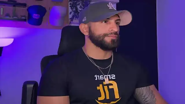 SamDornan51 online show from April 9, 2026, 1:07 am