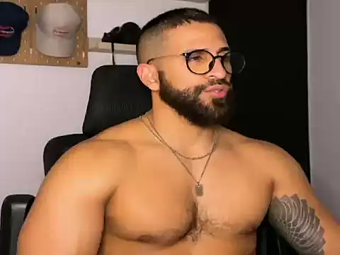 SamDornan51 online show from February 7, 2026, 1:02 am