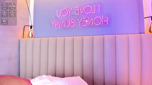 cherry monroe online show from February 18, 2026, 12:34 pm